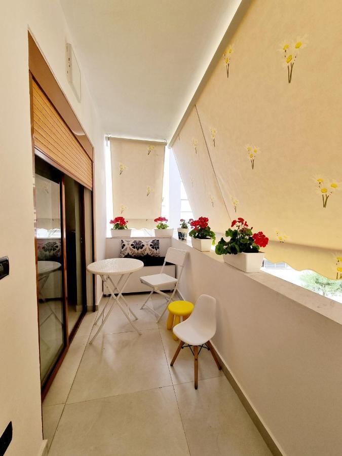 Vacation Home Near The Sea ดูร์เรส ภายนอก รูปภาพ